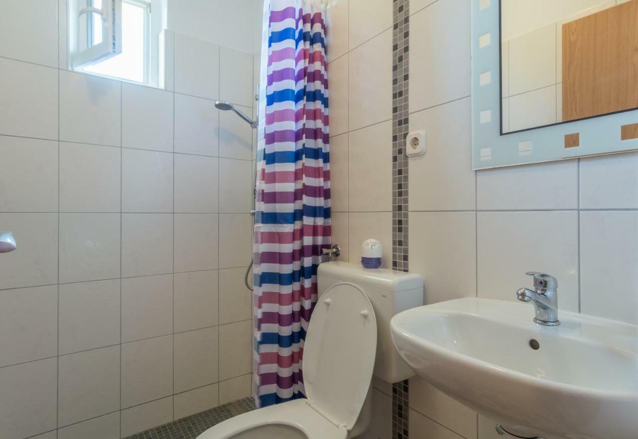 Apartments Lotus Sukošan Extérieur photo